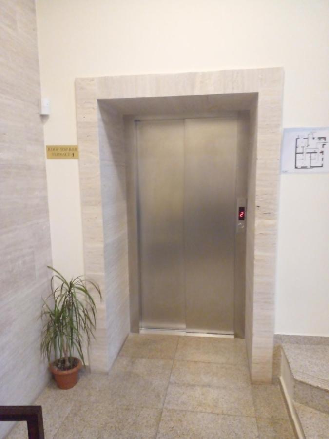 Hotel Genio Tbilisi Exteriör bild